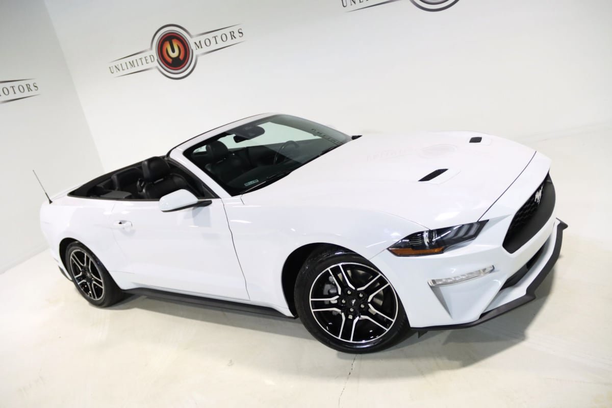 Used 2021 Ford Mustang Premium image 8