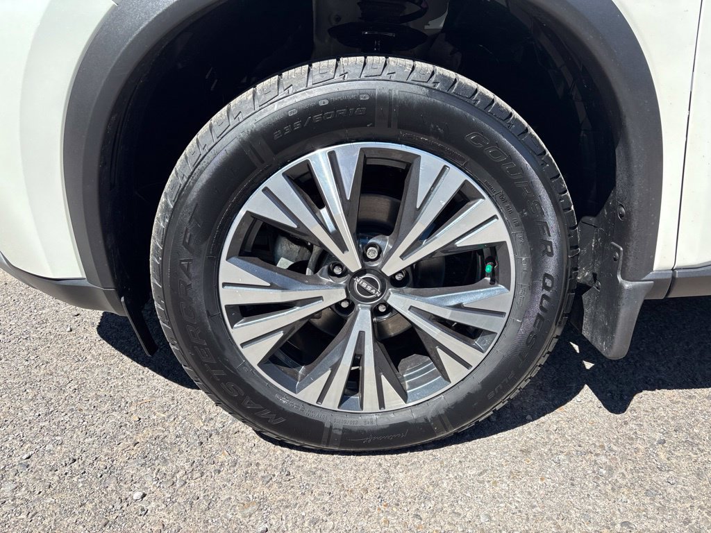 Certified 2023 Nissan Rogue SV AWD/4WD image 11