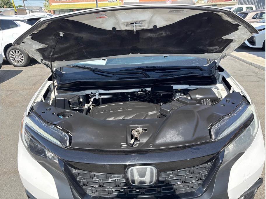 Used 2021 Honda Passport Sport image 11