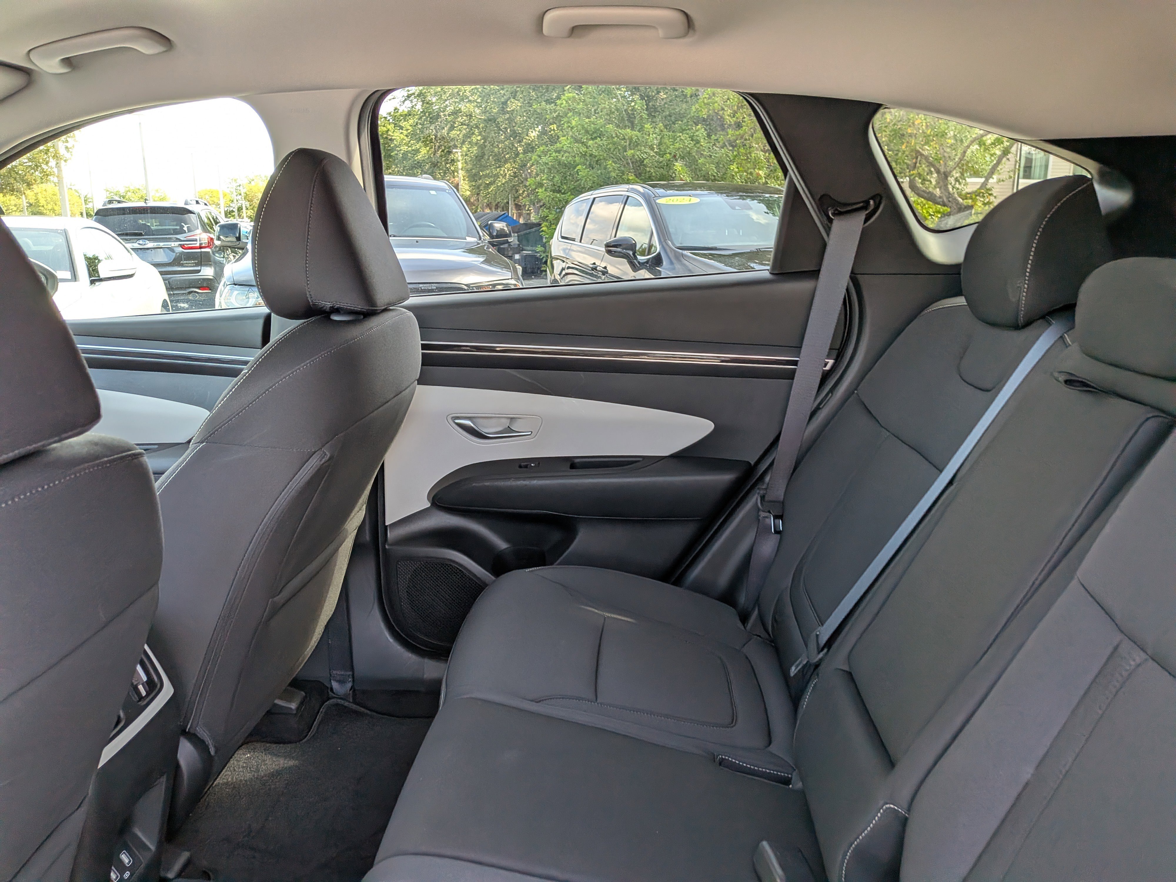 Used 2022 Hyundai Tucson SEL FWD image 14