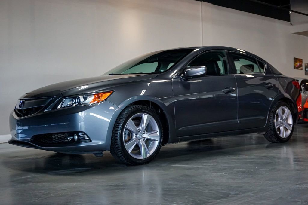 Used 2014 Acura ILX w/ Premium Package image 3