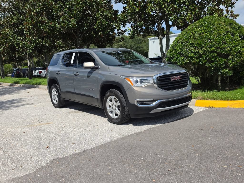 Used 2019 GMC Acadia SLE FWD image 2