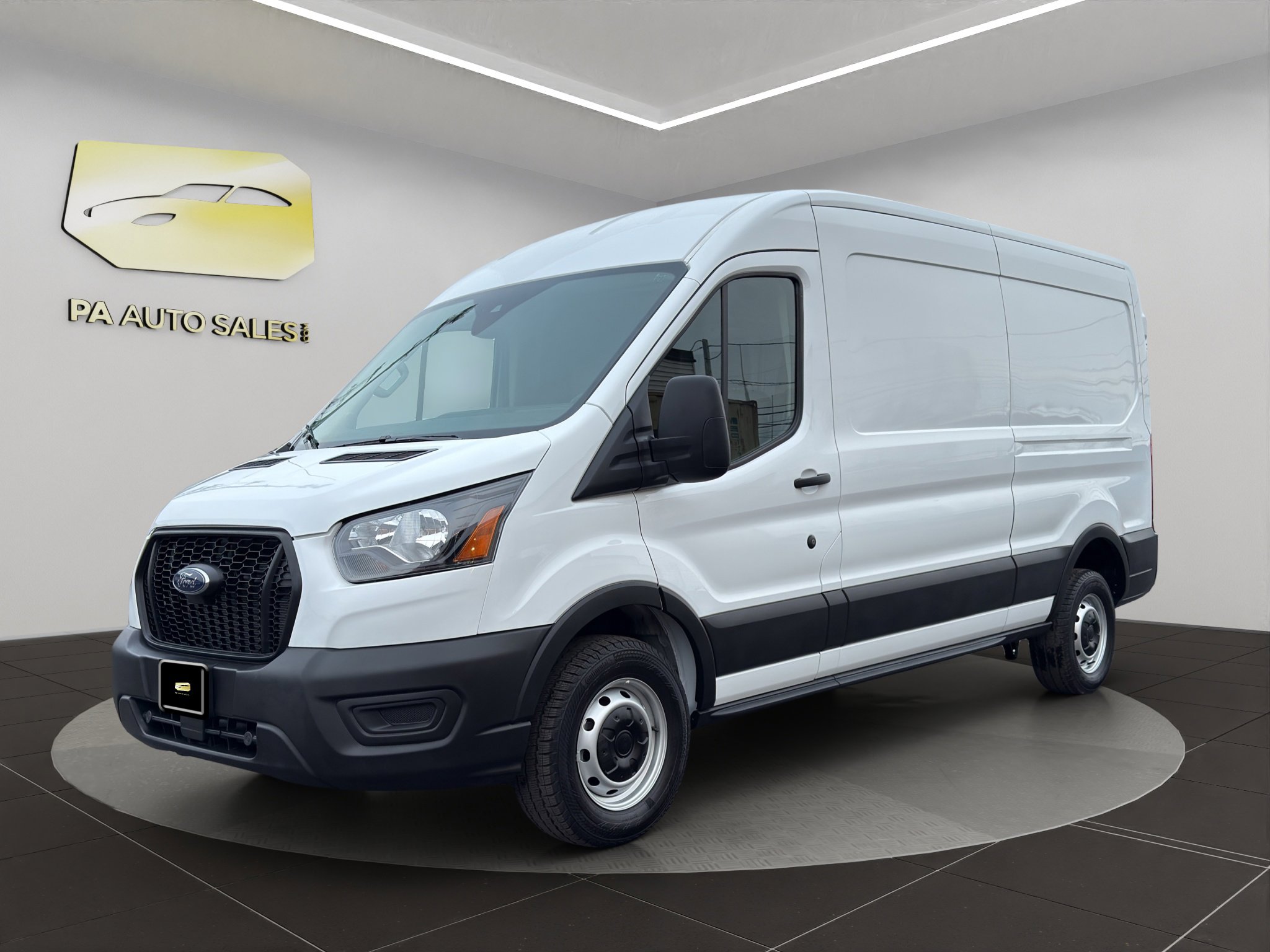 Used 2025 Ford Transit 250 148 Medium Roof w/ Load Area Protection Package image 3