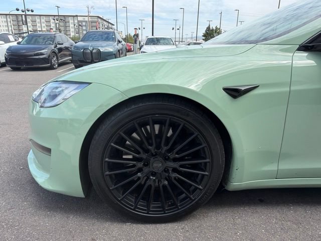 Used 2022 Tesla Model S Plaid AWD/4WD image 4