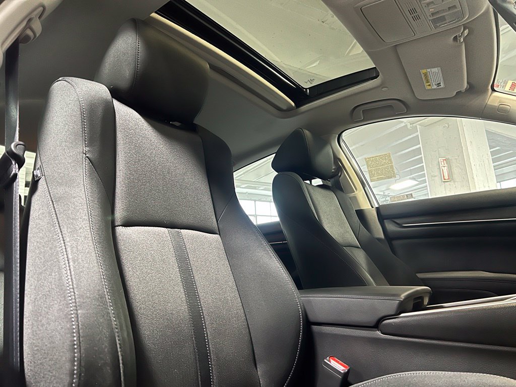 Used 2020 Honda Accord EX image 21