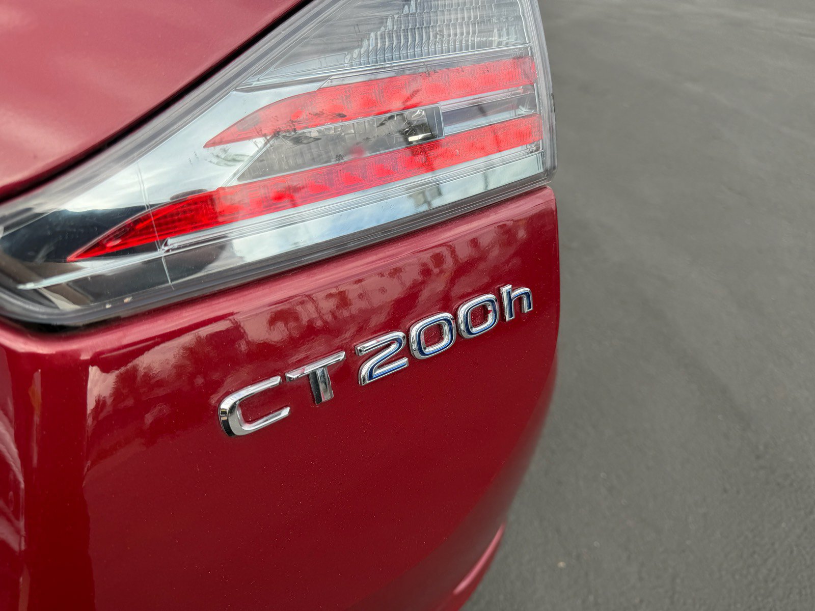 Used 2012 Lexus CT 200h Premium FWD image 9