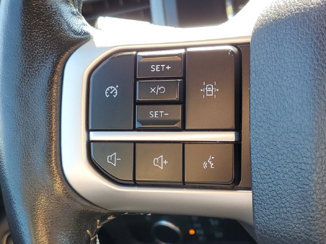 Used 2024 Ford Expedition XLT AWD/4WD image 15