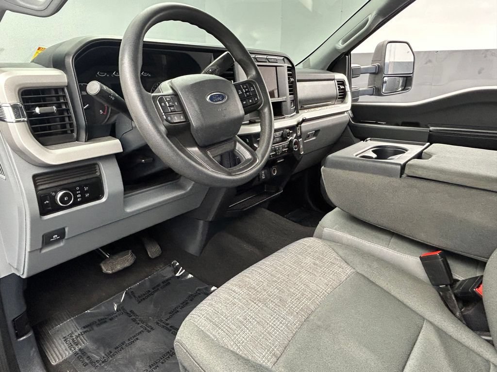 Used 2024 Ford F250 XLT AWD/4WD image 48
