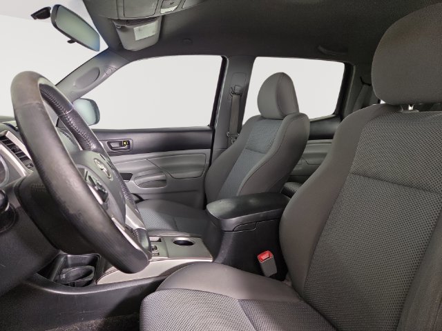 Used 2014 Toyota Tacoma 4x4 Double Cab w/ TRD Sport Package image 14