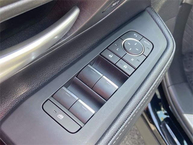 Used 2025 Toyota Grand Highlander AWD Hybrid image 14