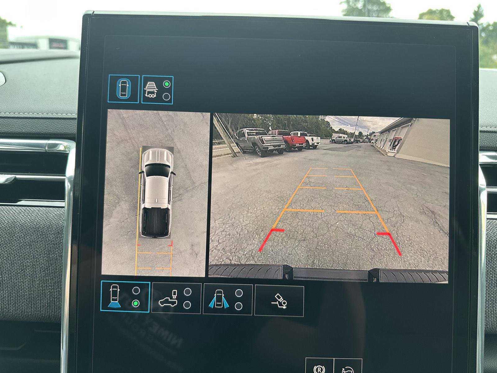 New 2026 GMC Sierra EV Elevation image 21