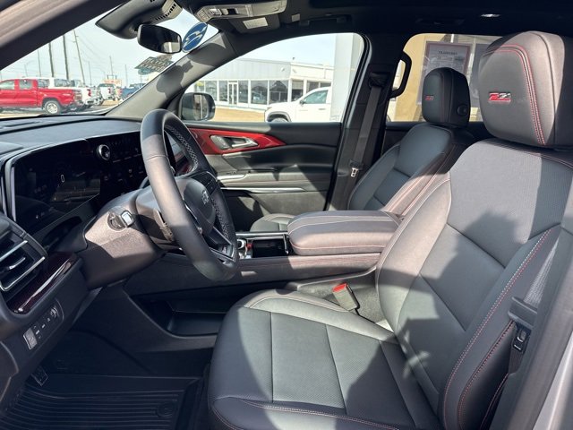 Used 2025 Chevrolet Traverse Z71 w/ Driver Confidence Package image 11