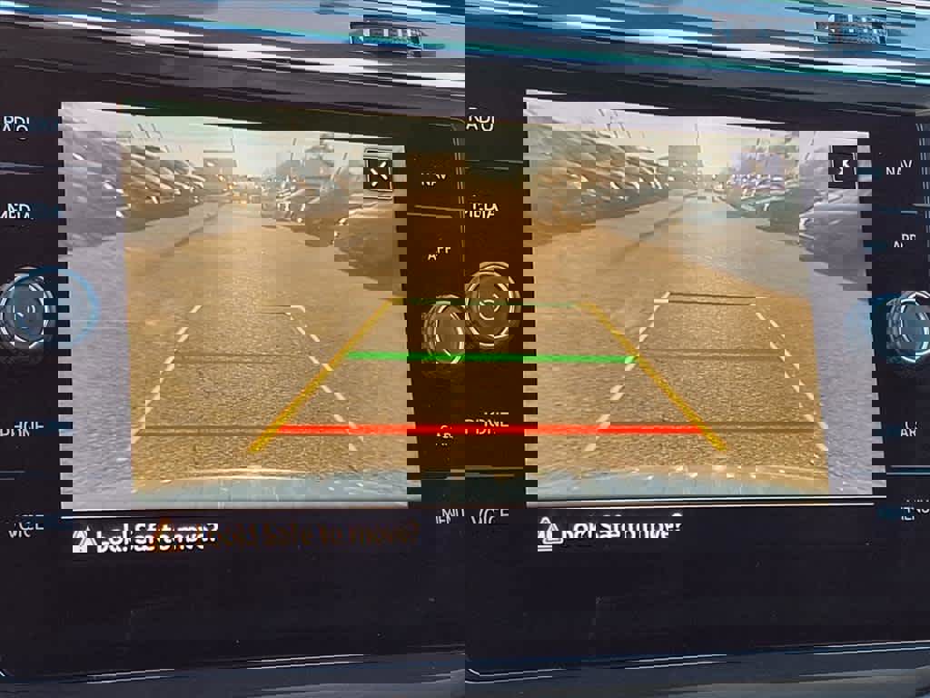 Used 2021 Volkswagen Tiguan SEL Premium R-Line w/ 3rd Row Seat Package image 19