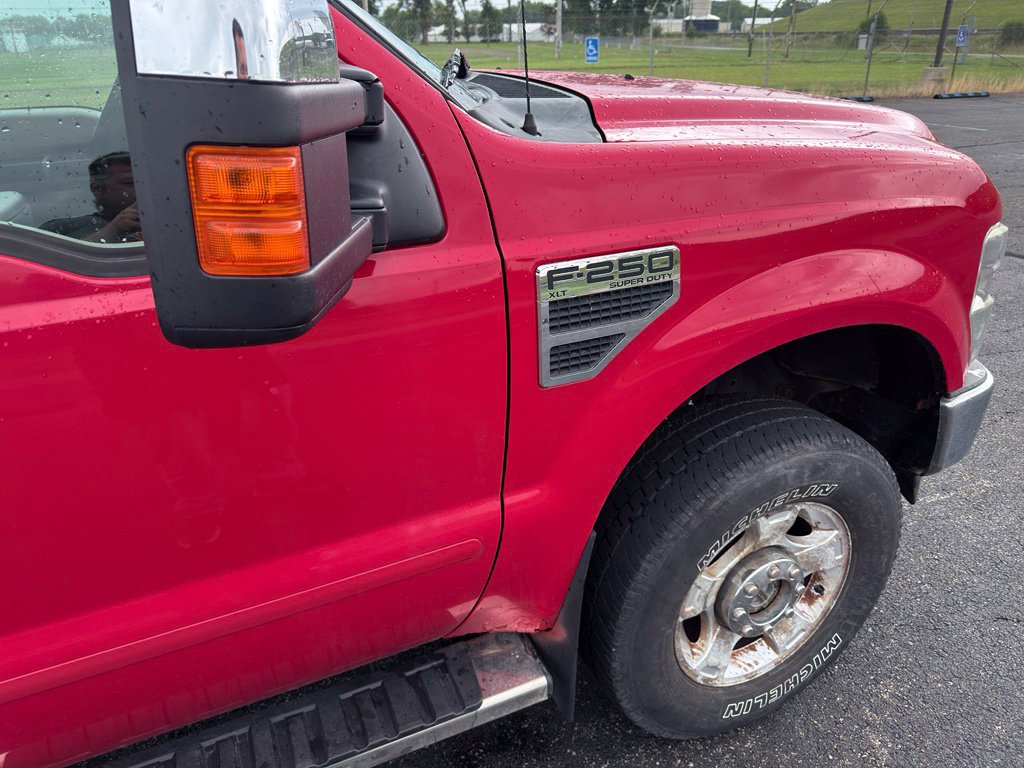 Used 2010 Ford F250 XL AWD/4WD image 8