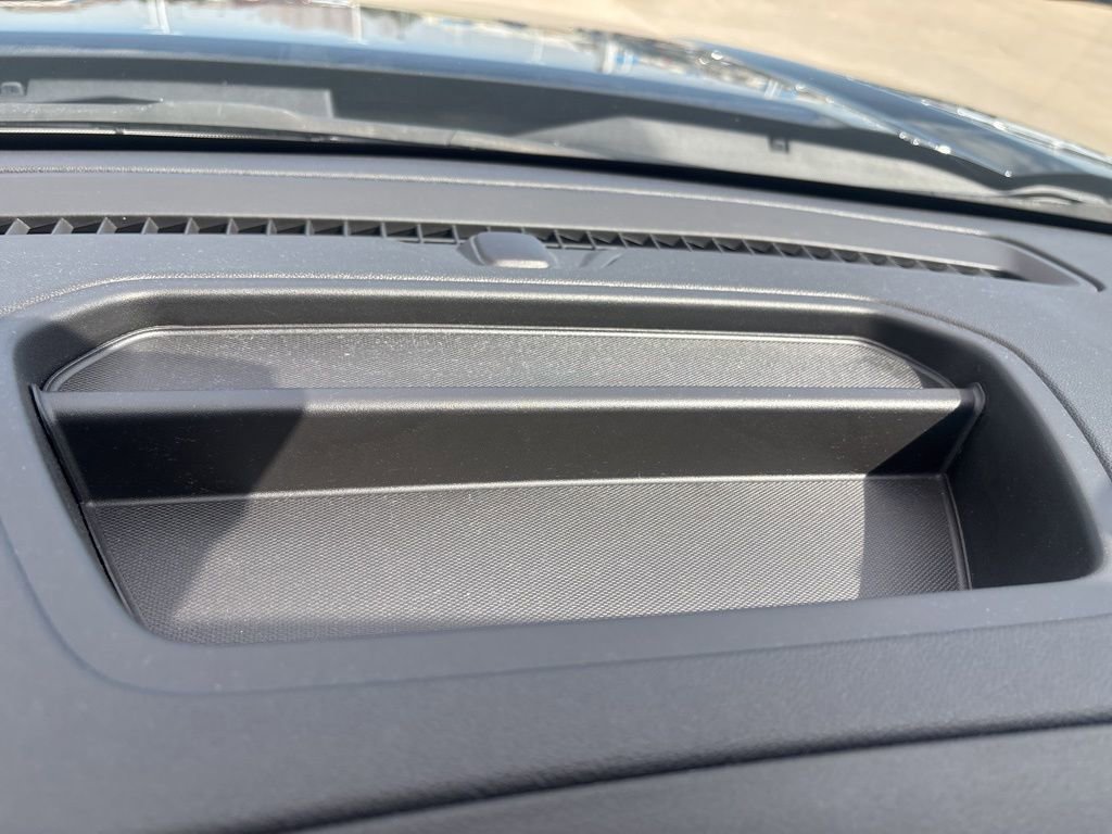 Used 2023 GMC Sierra 1500 Pro w/ Graphite Edition image 18