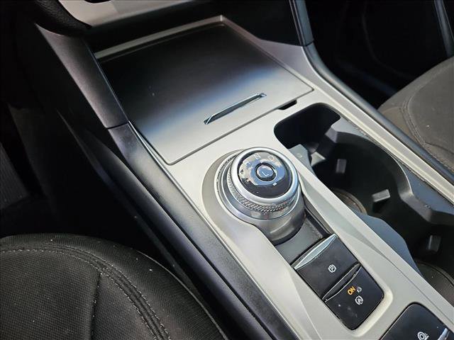 Used 2023 Ford Explorer XLT image 11