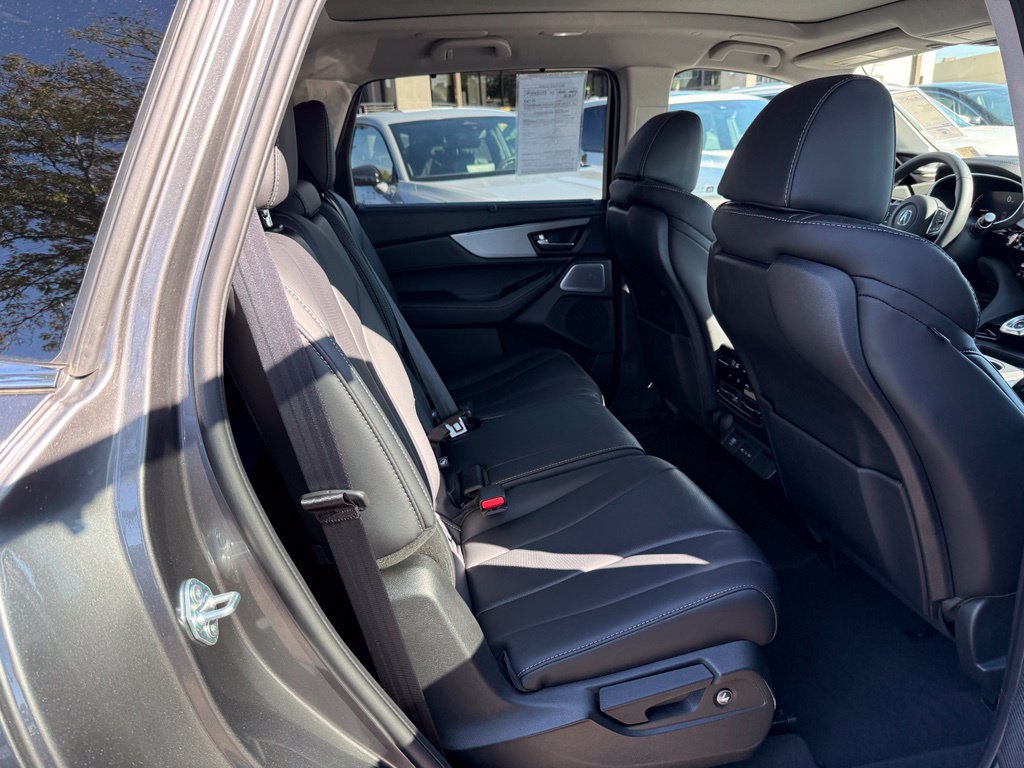 Certified 2026 Acura MDX w/ Technology Package AWD/4WD image 21