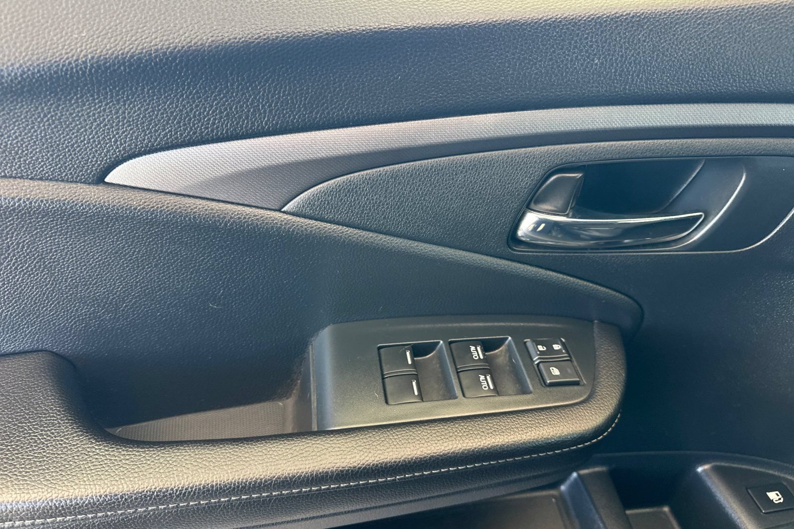 Certified 2023 Honda Ridgeline Sport image 11