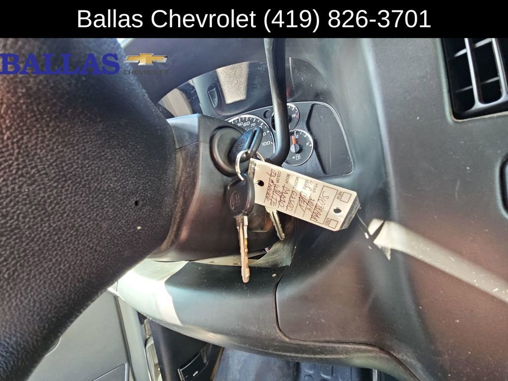 Used 2014 Chevrolet Express 2500 RWD image 17