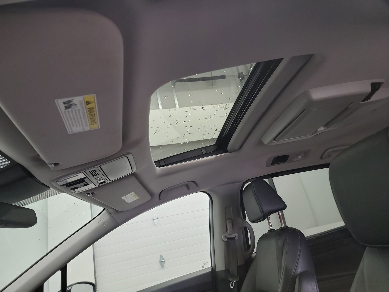 Certified 2023 Honda Odyssey Touring image 24