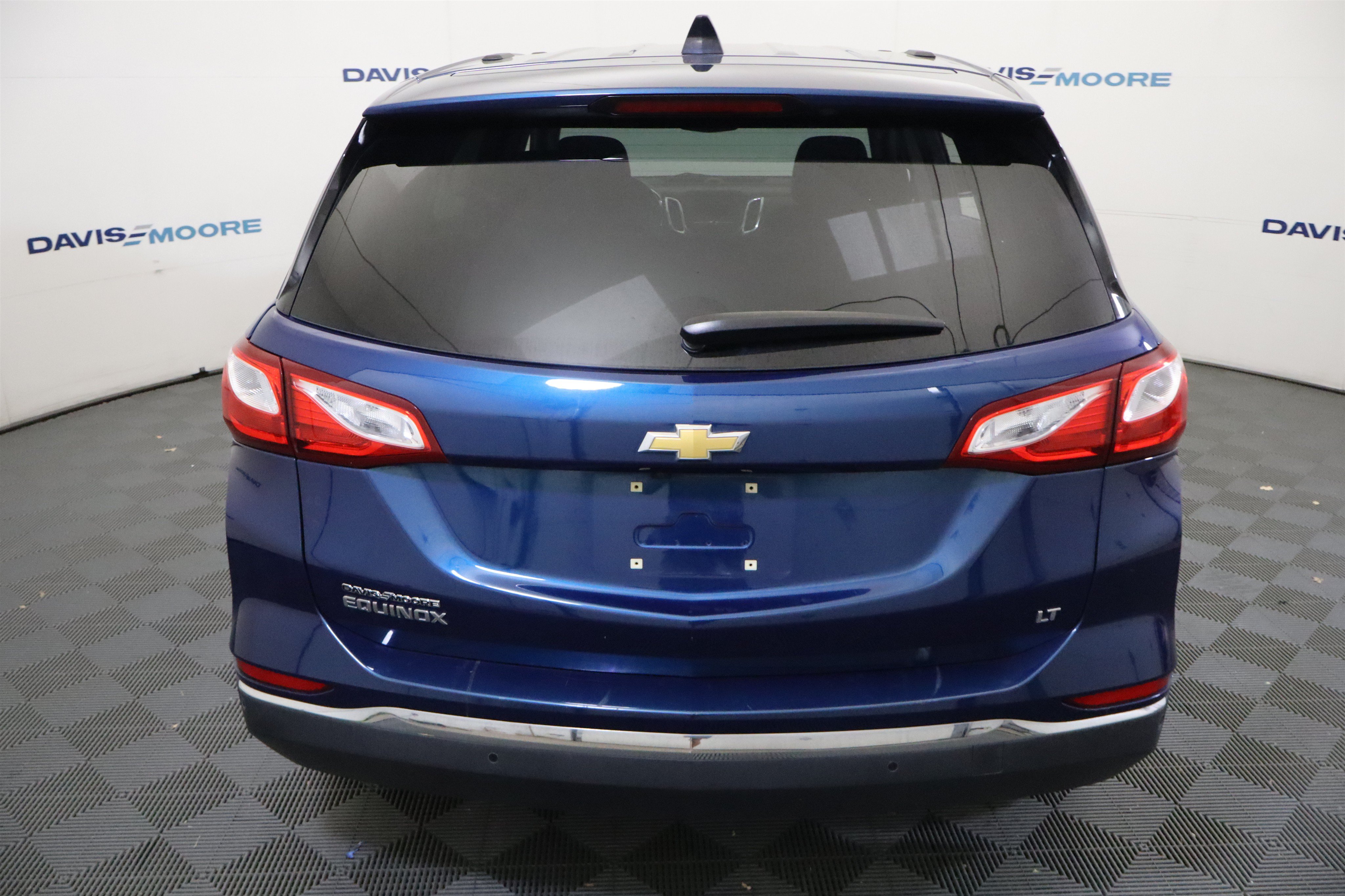 Used 2019 Chevrolet Equinox LT FWD image 8