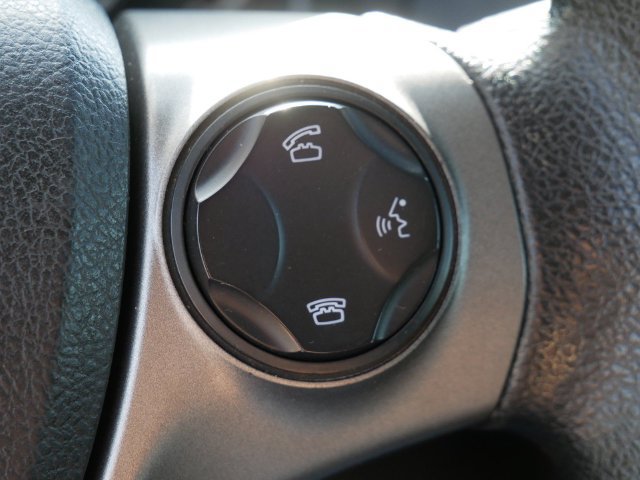 Used 2015 Toyota Venza LE FWD image 17