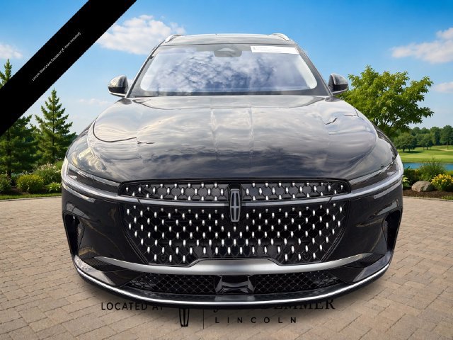 Used 2024 Lincoln Nautilus Reserve w/ Equipment Group 202A AWD/4WD image 11