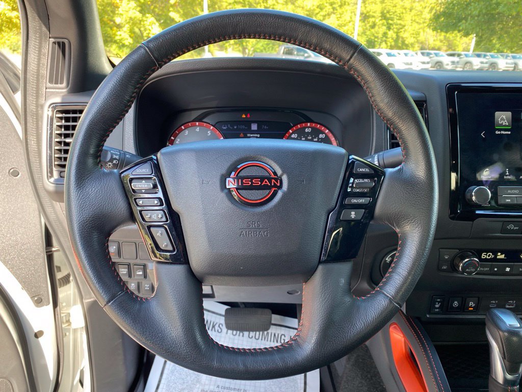 Used 2023 Nissan Frontier PRO-4X w/ Pro Convenience Package AWD/4WD image 13