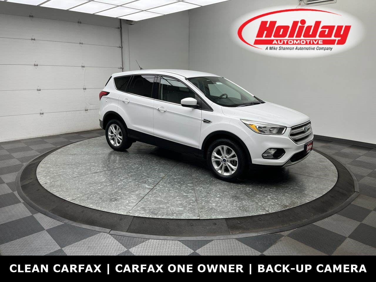 Used 2019 Ford Escape SE AWD/4WD image 1