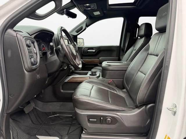 Used 2020 Chevrolet Silverado 1500 High Country w/ Technology Package image 9