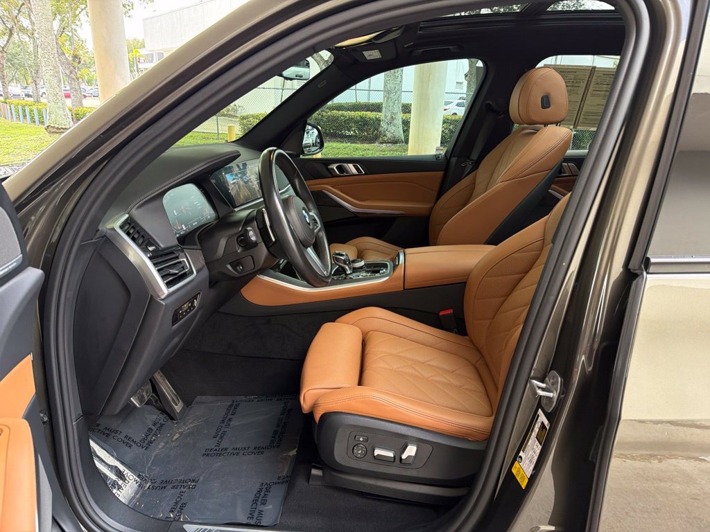Used 2023 BMW X5 sDrive40i w/ M Sport Package RWD image 6