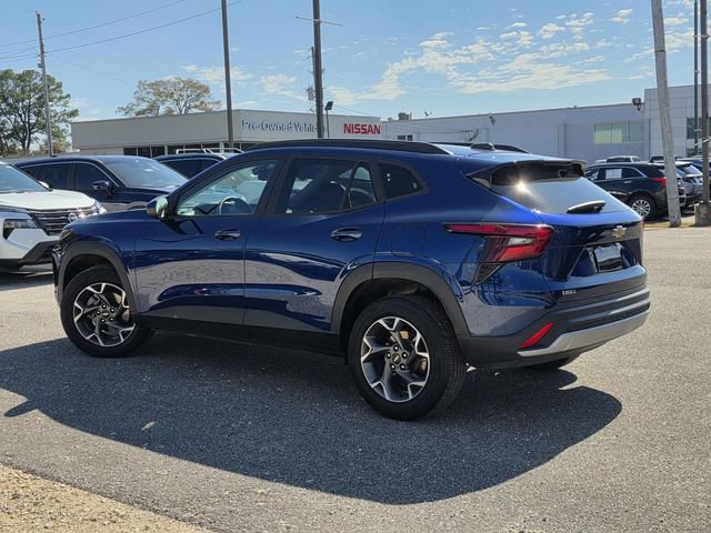 Used 2024 Chevrolet Trax LT image 4