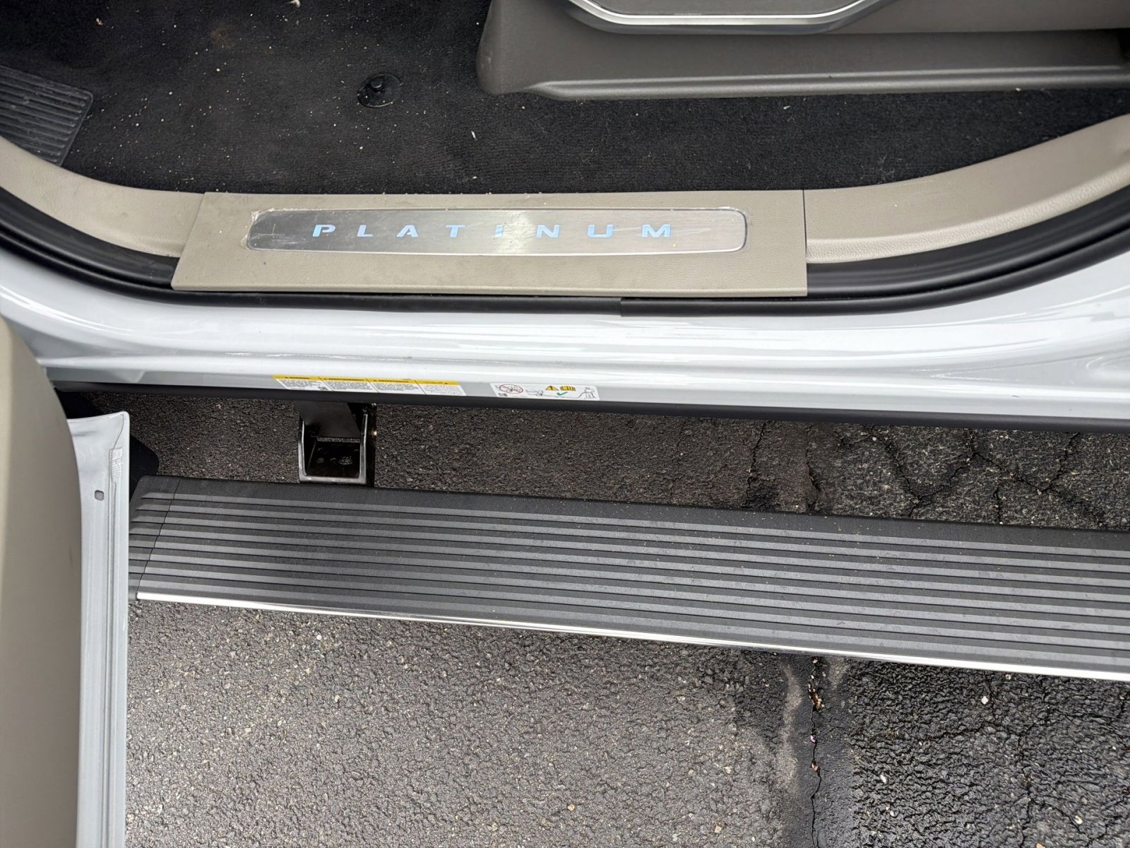 New 2026 Ford F450 Platinum w/ Platinum Plus Package image 18