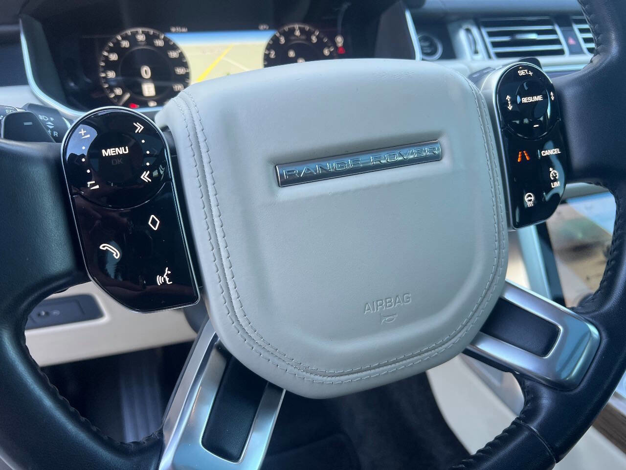 Used 2019 Land Rover Range Rover Supercharged image 10