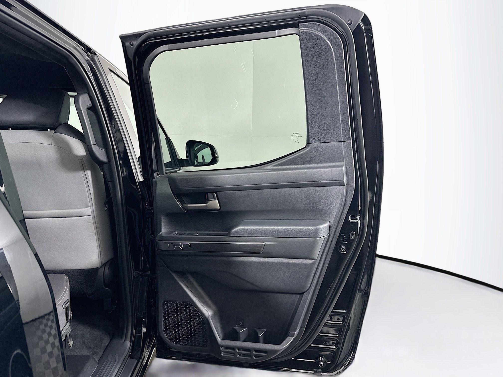 Used 2025 Toyota Tacoma TRD Sport image 28