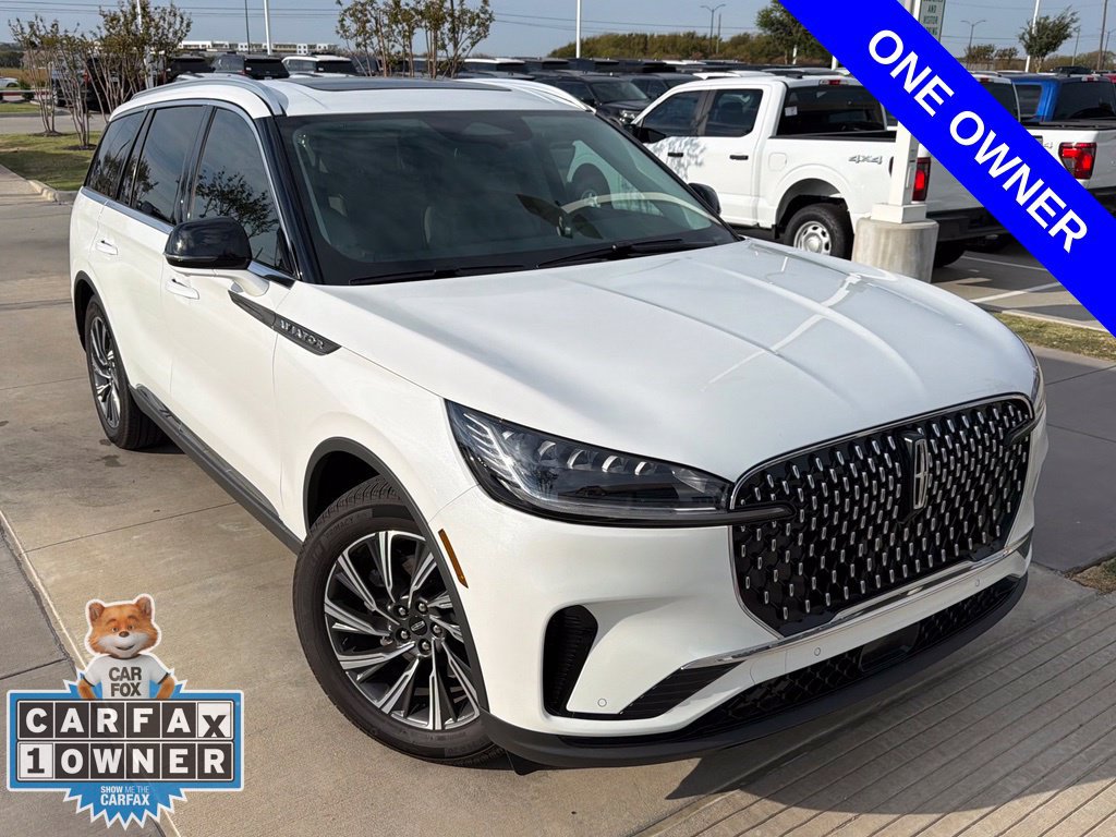 Used 2026 Lincoln Aviator 2WD image 4
