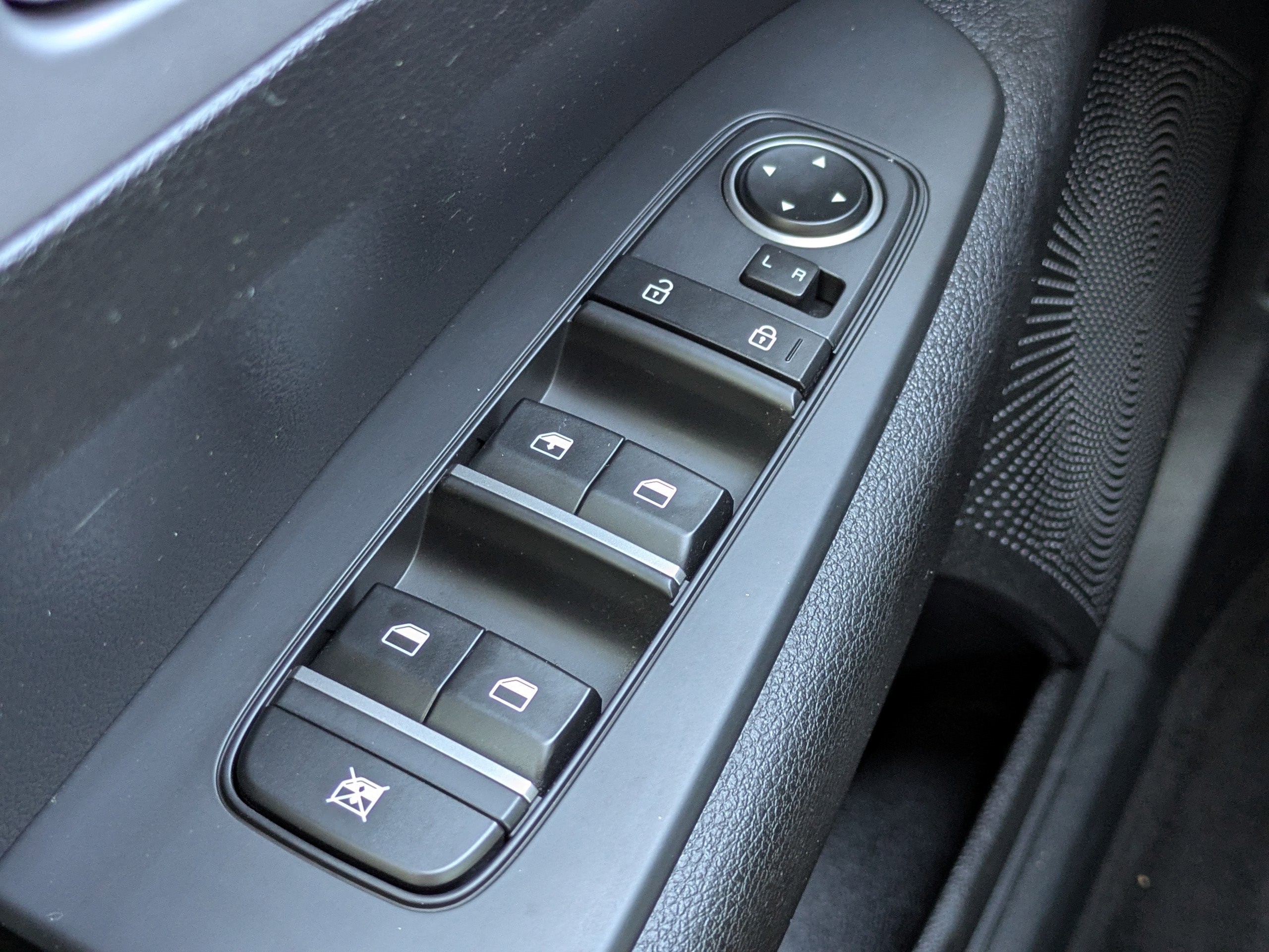 Certified 2023 Kia Forte LXS w/ LXS Technology Package image 27