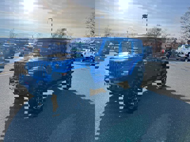 Used 2021 Jeep Wrangler Unlimited Rubicon 4xe w/ Cold Weather Group image 3