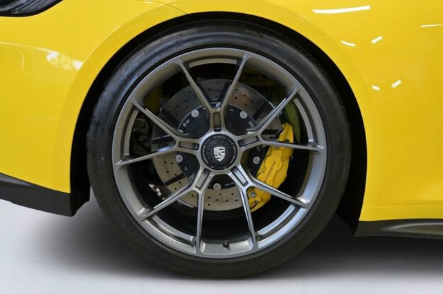 Used 2022 Porsche 911 GT3 RWD image 15