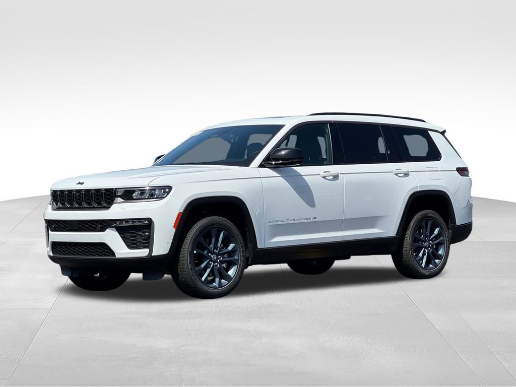 New 2026 Jeep Grand Cherokee L Limited AWD/4WD image 3
