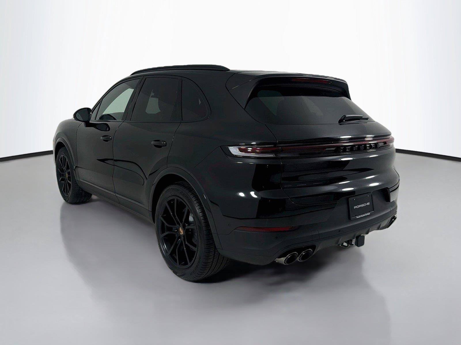 New 2026 Porsche Cayenne AWD/4WD image 3