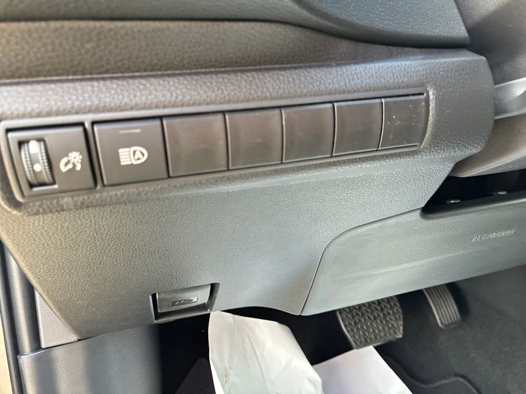 New 2026 Toyota Corolla LE image 34