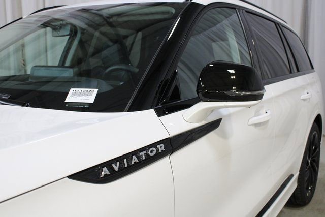New 2026 Lincoln Aviator Reserve image 65