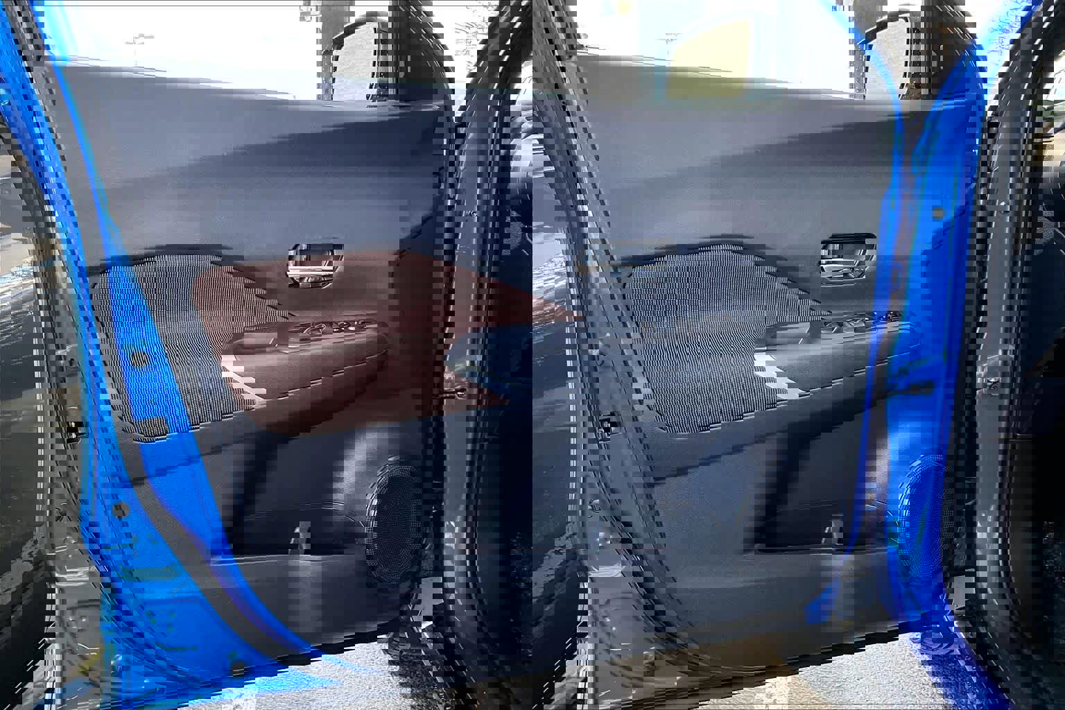 Used 2023 Nissan Kicks SR image 22