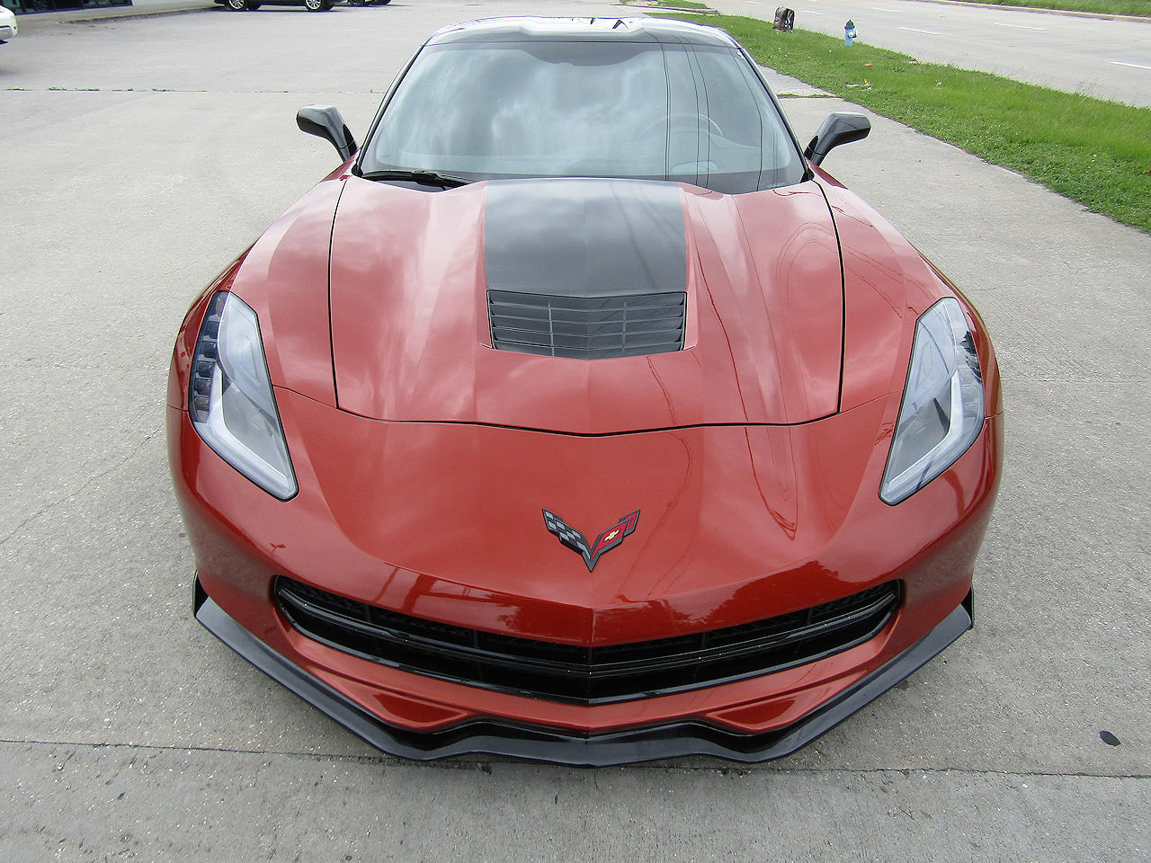 Used 2015 Chevrolet Corvette Stingray Coupe w/ 2LT Preferred Equipment Group RWD image 2