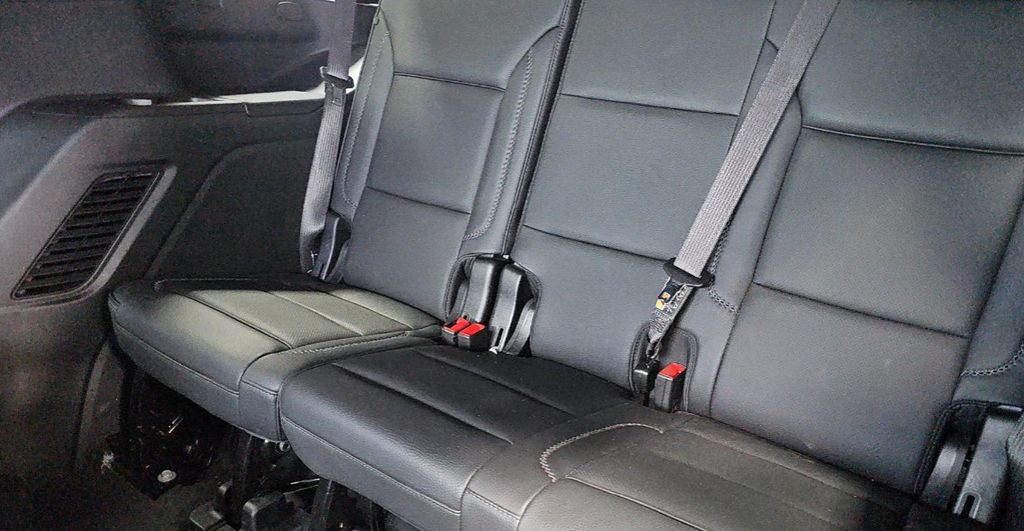 Used 2025 GMC Yukon Denali AWD/4WD image 8