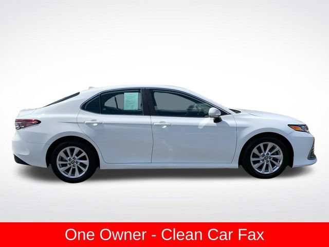 Used 2023 Toyota Camry LE FWD image 2