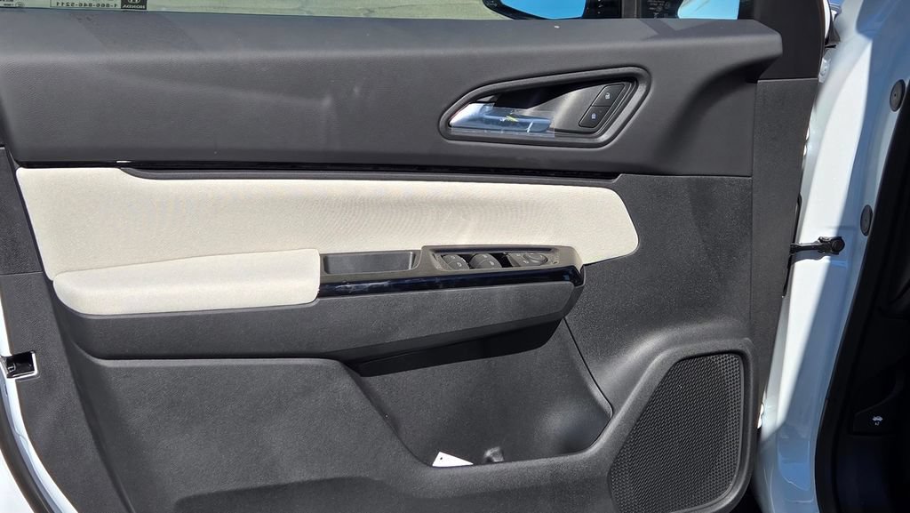 New 2026 Honda Prologue EX image 13