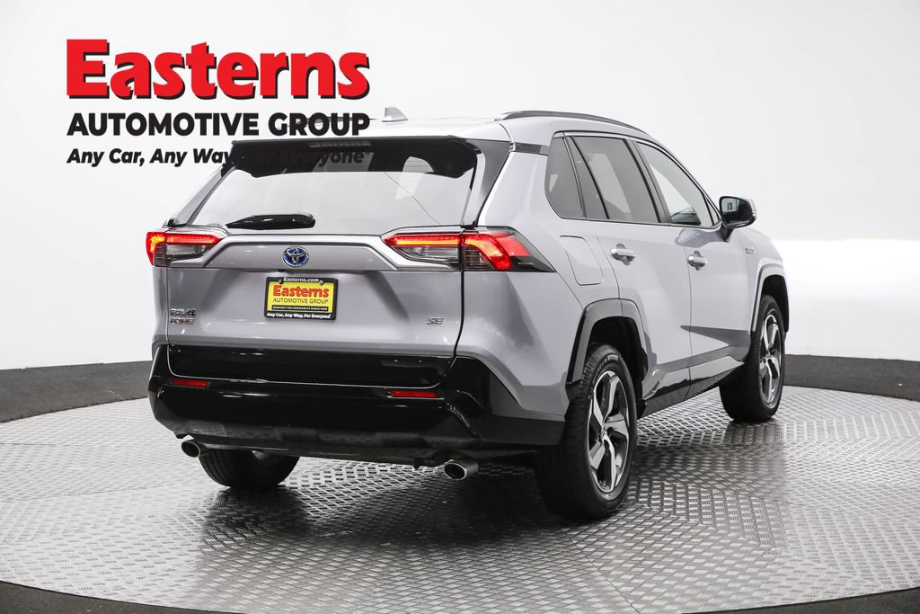 Used 2022 Toyota RAV4 SE AWD/4WD image 5