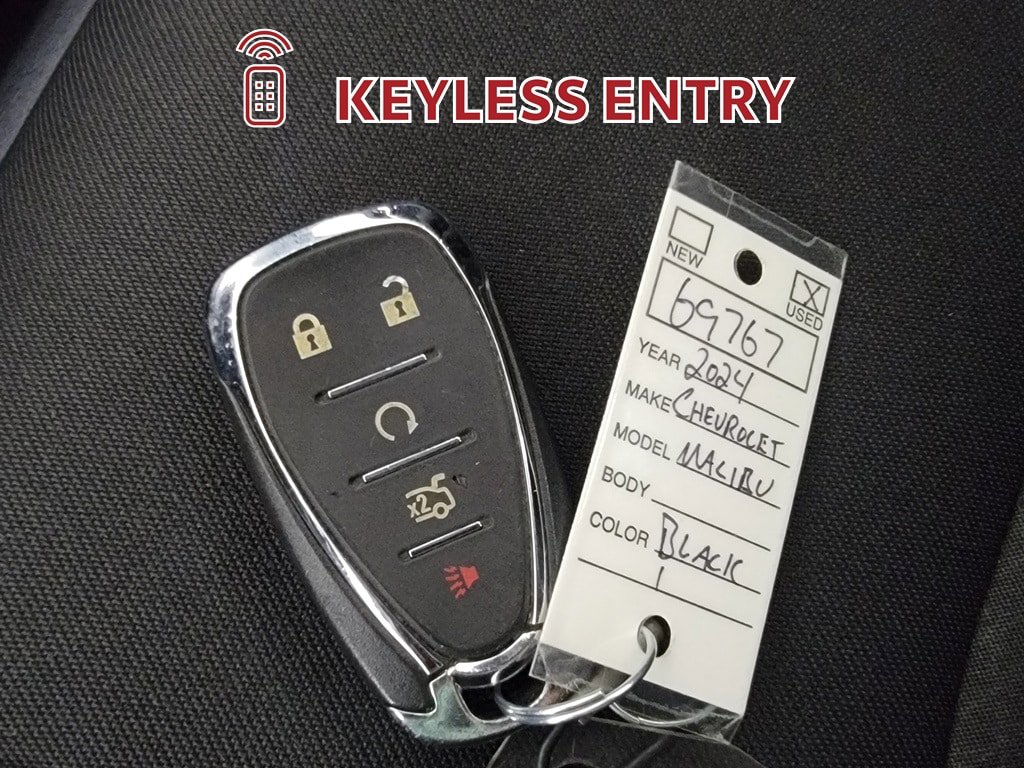 Used 2024 Chevrolet Malibu LT image 30